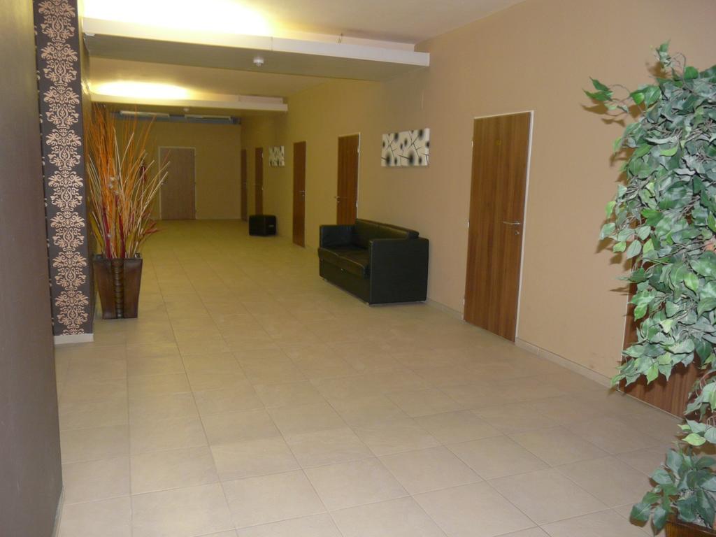Hotel Ondras Zlin Ngoại thất bức ảnh