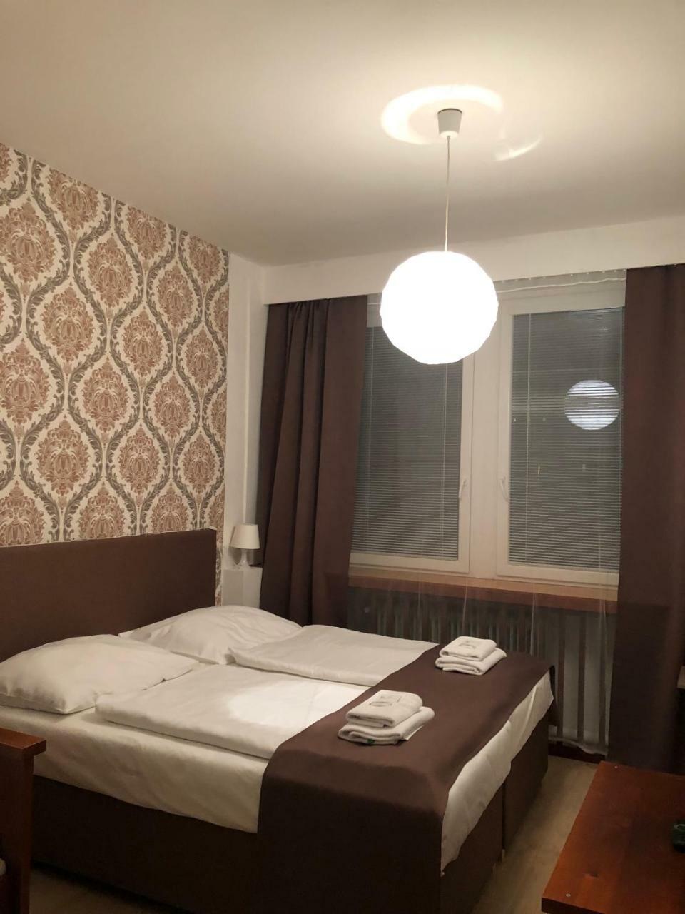Hotel Ondras Zlin Ngoại thất bức ảnh